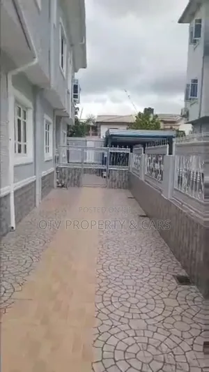 Furnished 5bdrm Duplex in Okota for sale