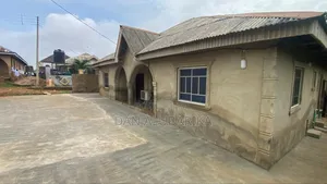 4bdrm Apartment in Ayoola Street, Abeokuta South for sale