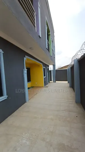 2bdrm Block of Flats in Ipaja / Ipaja for sale