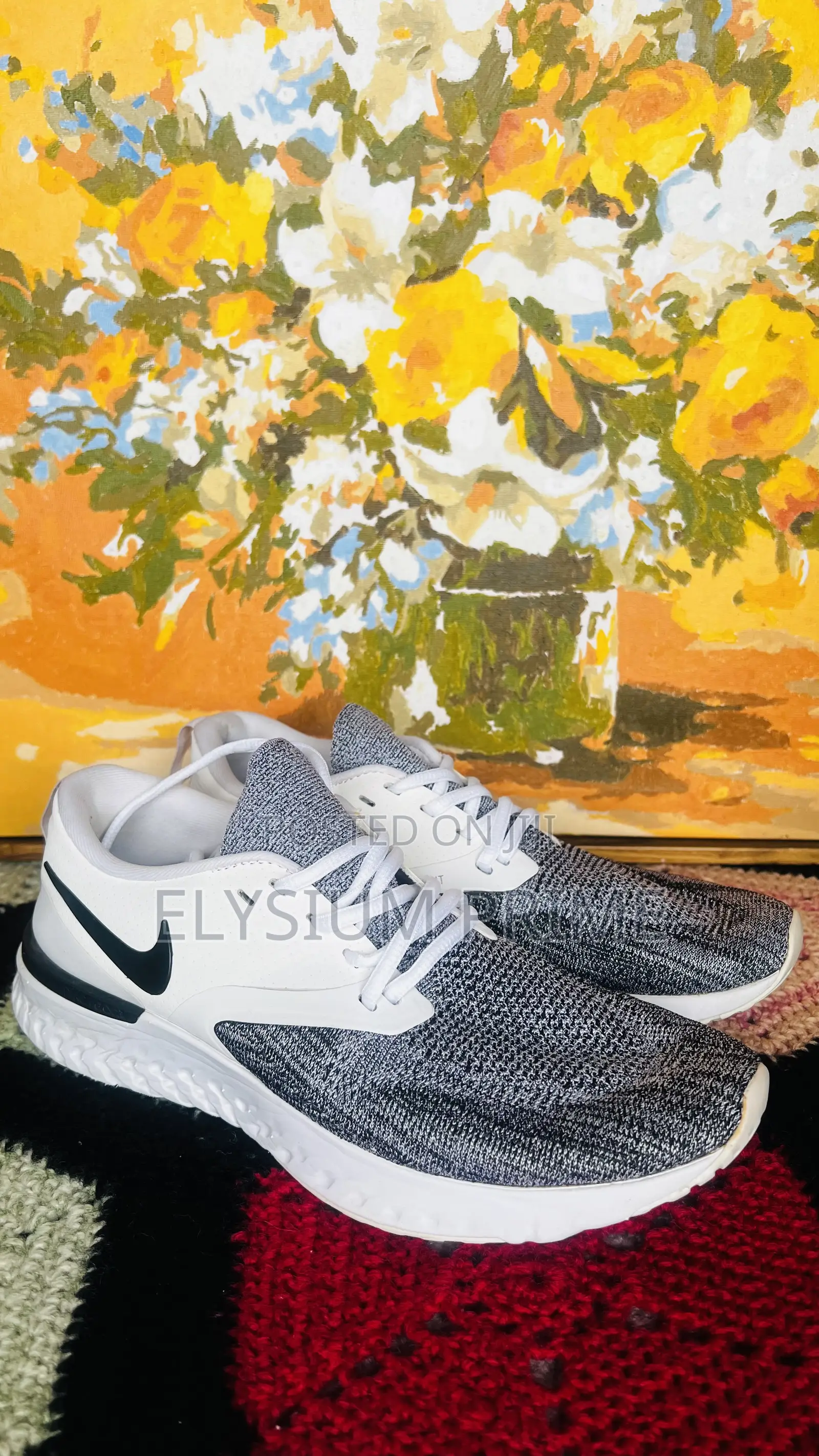 Nike Odyssey React 2 Flyknit - White/Black
