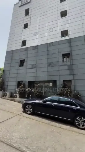 Multipurpose Complex of Classic Hotel