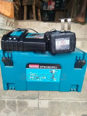 Cordless Impact Wrench Machine