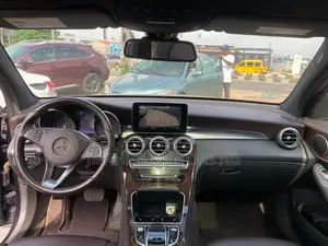 Mercedes-Benz GLC-Class 2016 Blue