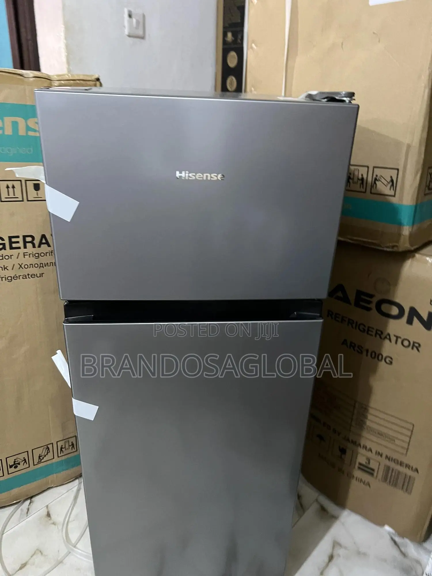Compact Double Door Fridge – 124l by Hisense