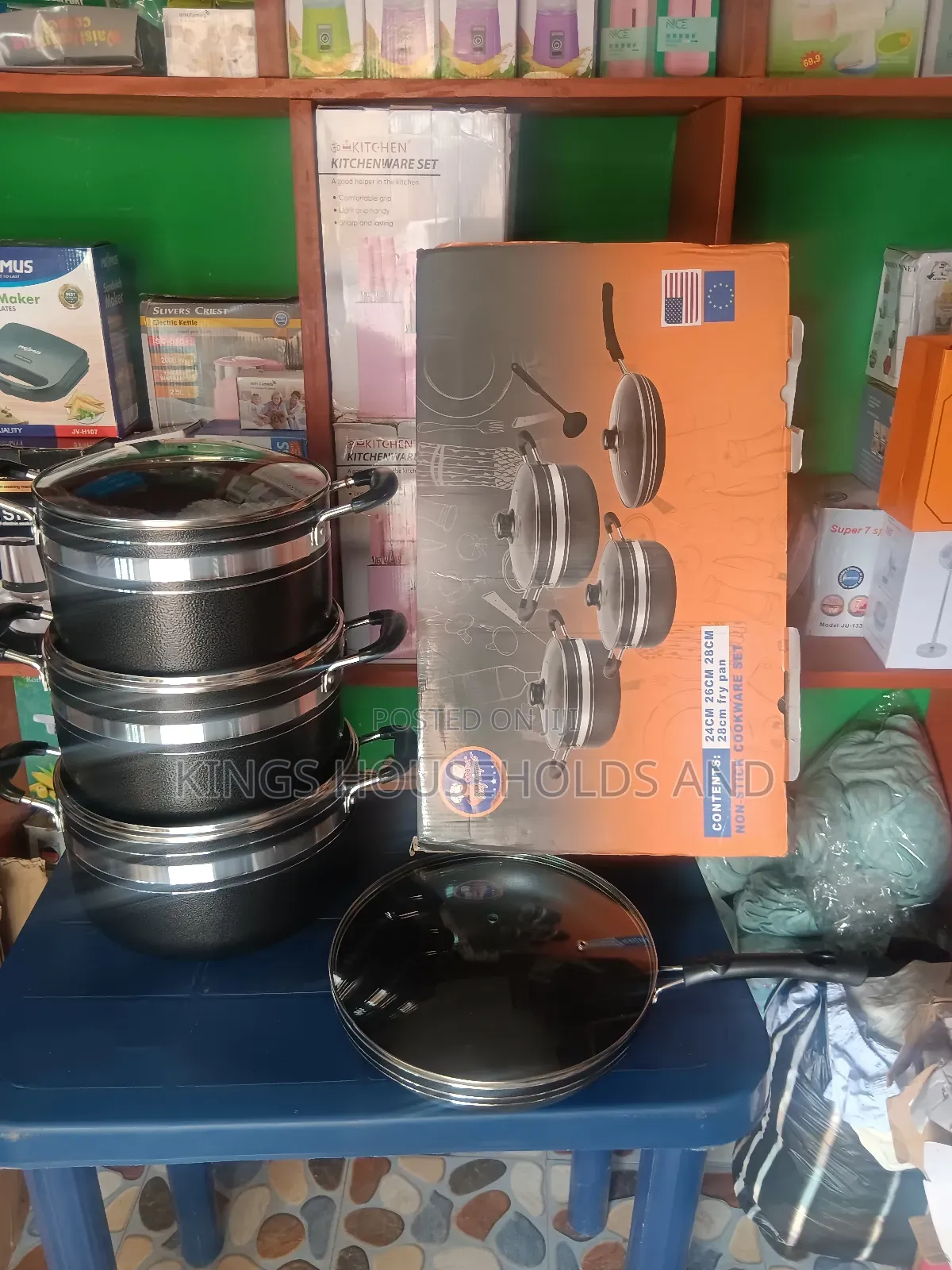 Ochra Non-Stick Cookware Set