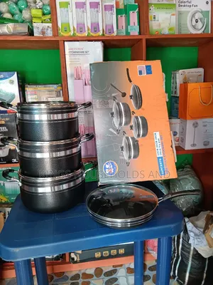 Ochra Non-Stick Cookware Set