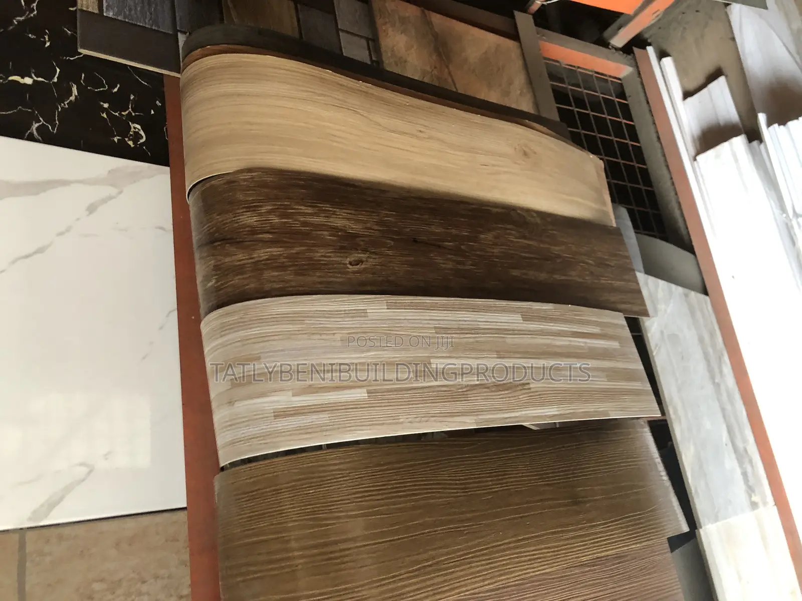 Vinyl Flooring /Wooden Floor