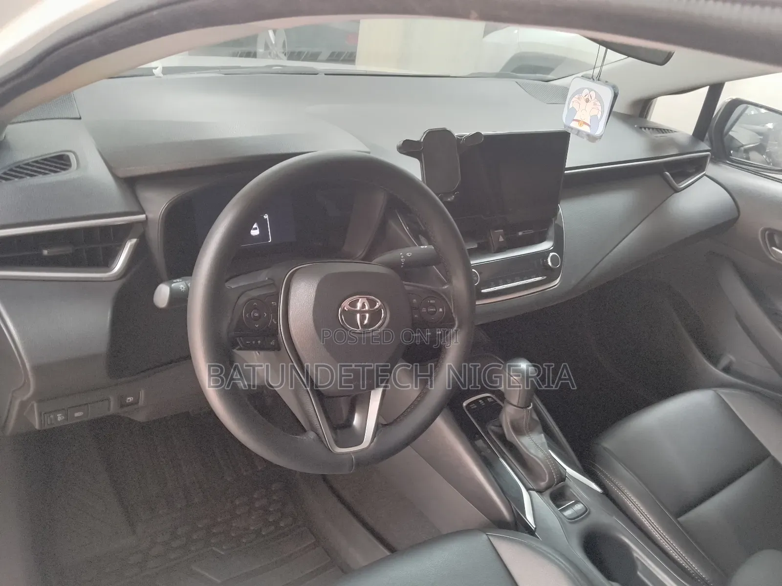 Toyota Corolla 2023 White