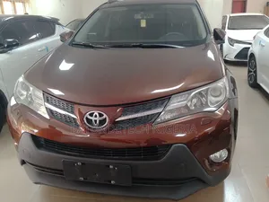 Toyota RAV4 Limited 4dr SUV (2.5L 4cyl 6A) 2014 Gold