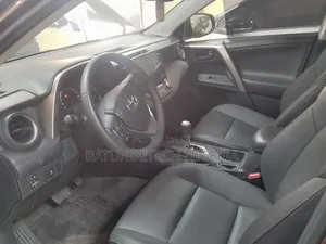 Toyota RAV4 Limited 4dr SUV (2.5L 4cyl 6A) 2014 Gold
