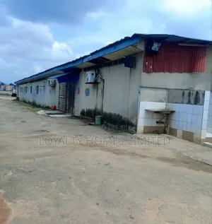 1 Bay Warehouse for Sale
