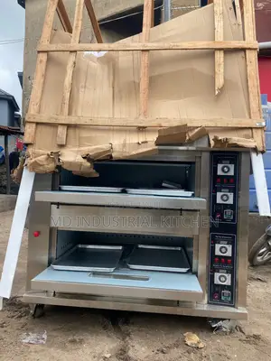 4 Trays Gas Oven