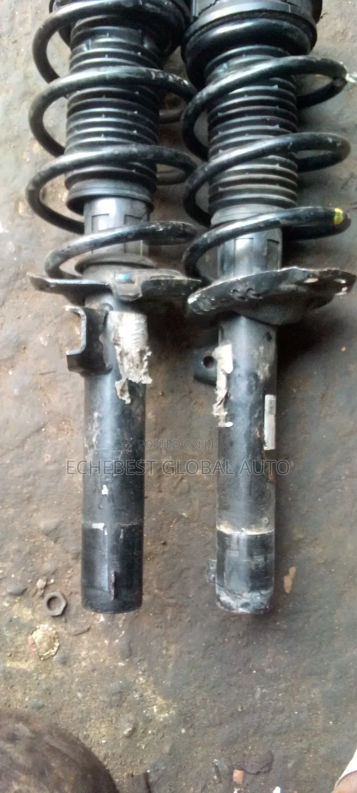 Front Shock Absorber. Passat Fsi