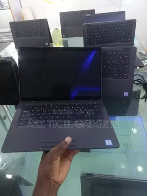 Laptop Dell Latitude 5300 16GB Intel Core I5 SSD 256GB