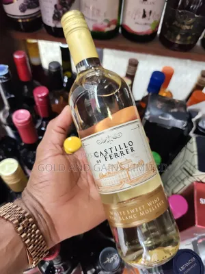 Castillo De Ferrer White Wine by 6btls (Wholesale)