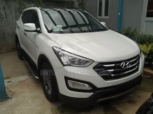 Hyundai Santa Fe Sport 2013 White