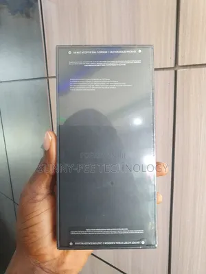 New Samsung Galaxy Z Flip6 256 GB Gray