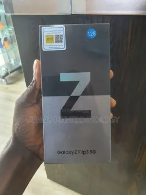 New Samsung Galaxy Z Flip 3 128 GB Black