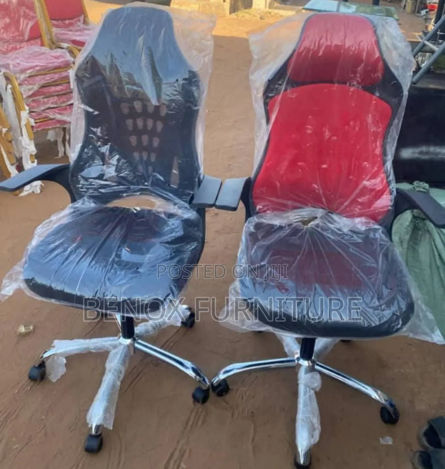 Office Mesh Swivel Chair With Headrest