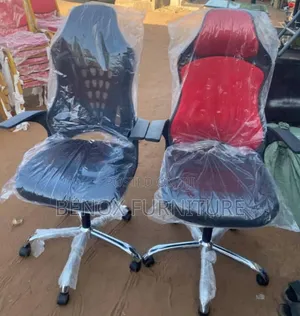 Office Mesh Swivel Chair With Headrest