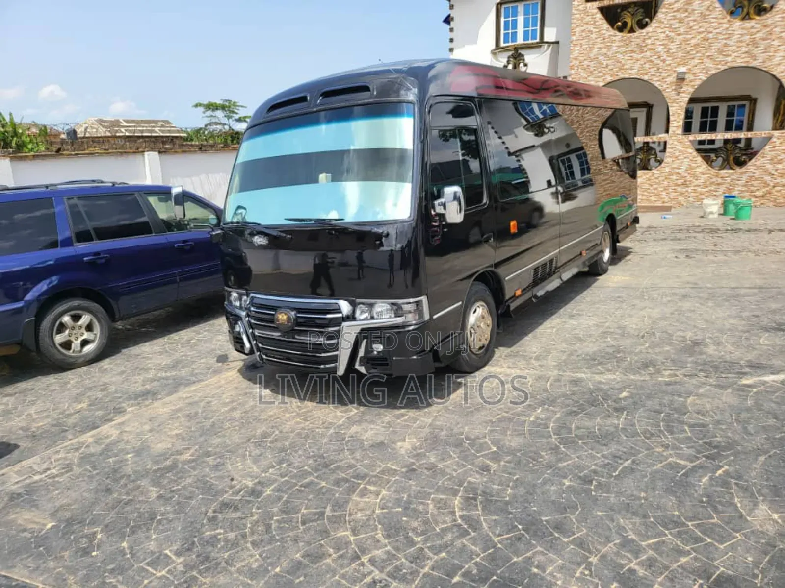 Toyota Coaster 2017 Black