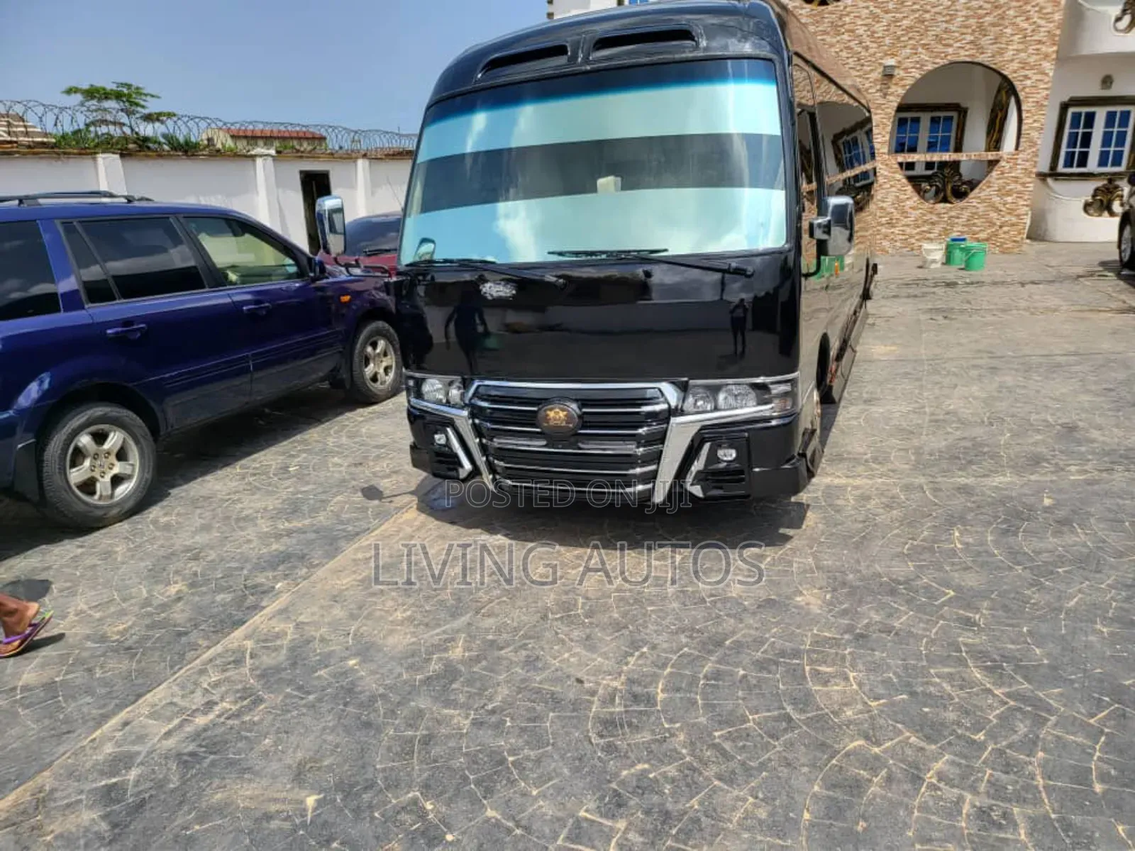 Toyota Coaster 2017 Black