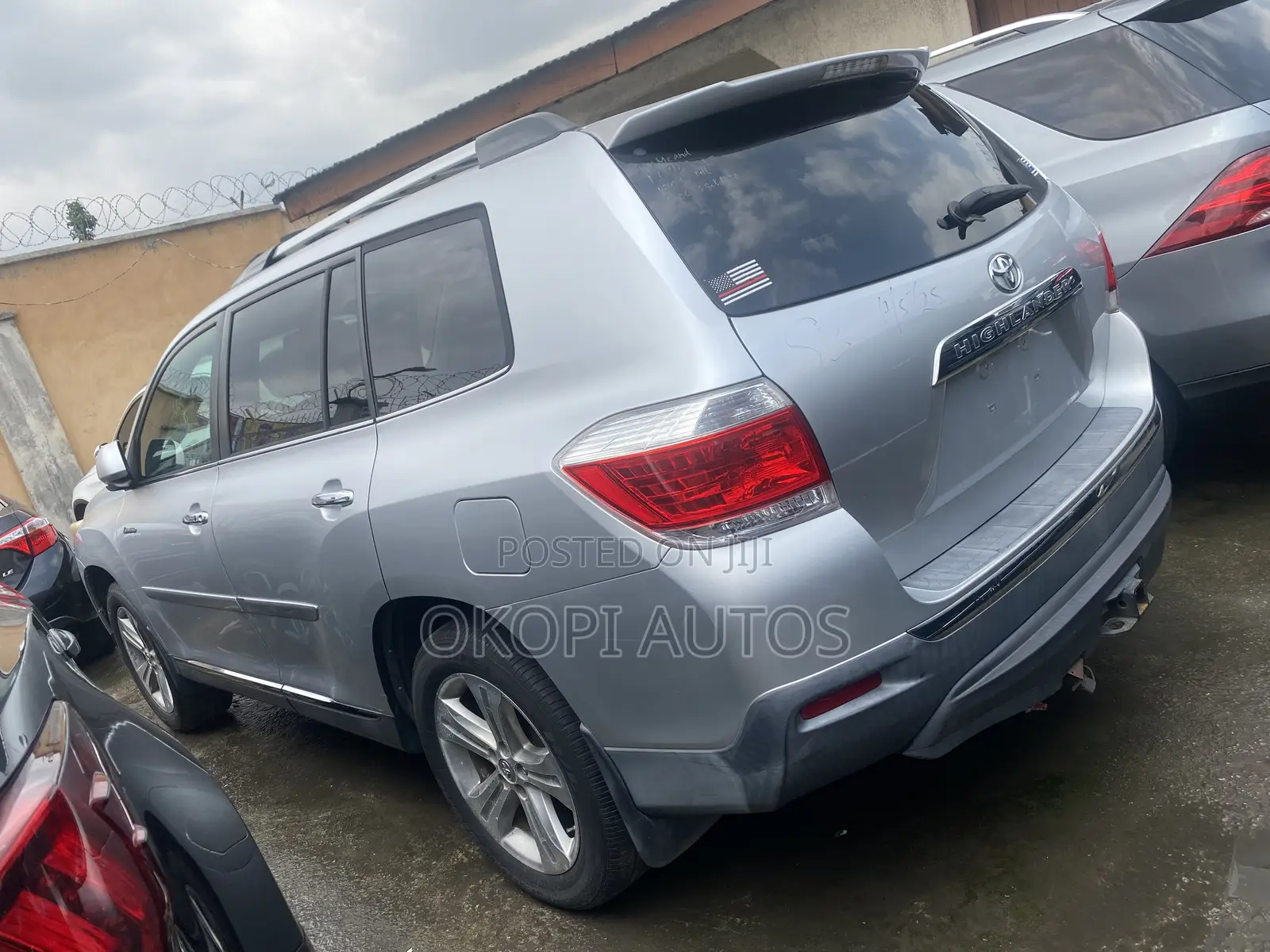 Toyota Highlander 2011 Silver