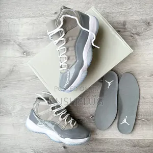 Air Jordan 11 Retro “Cool Grey”