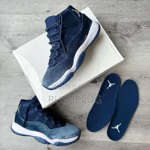 Air Jordan 11 Retro “Midnight Navy Velvet”
