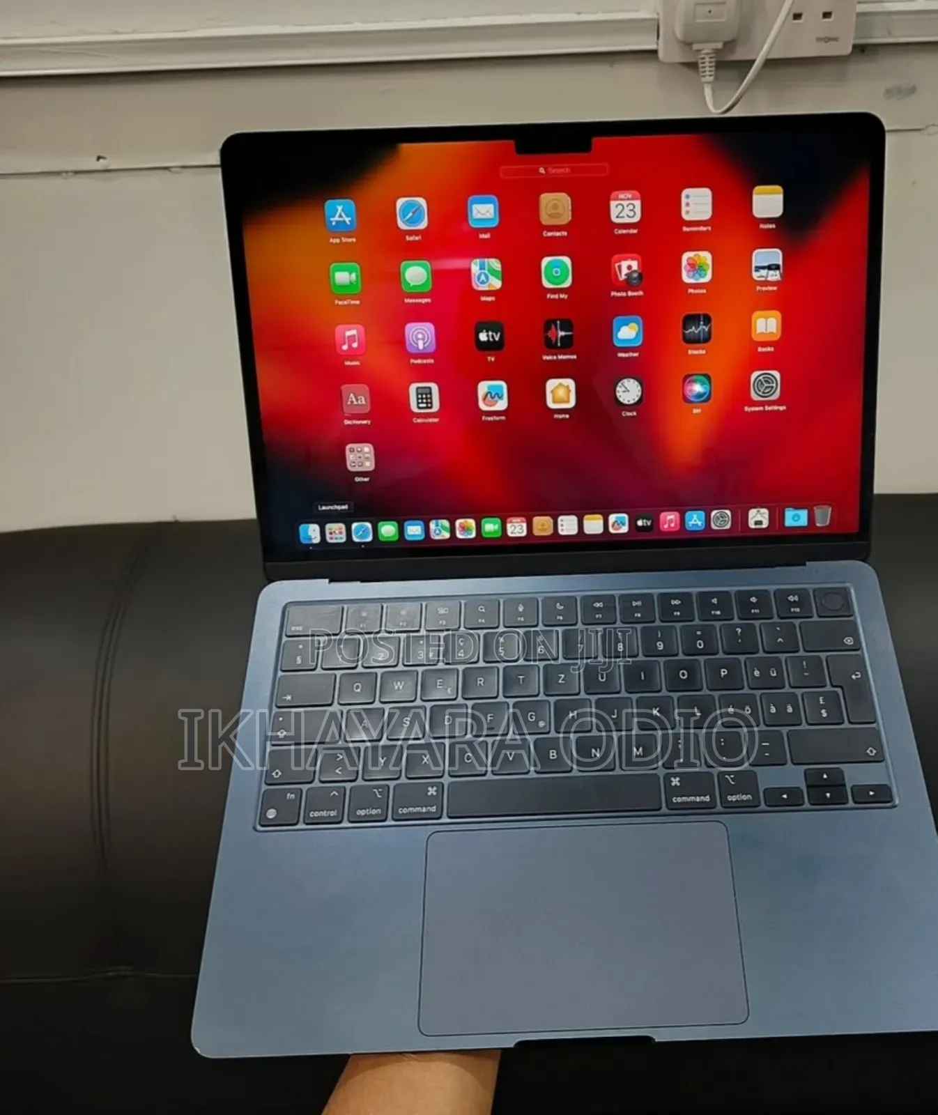 Laptop Apple MacBook Air 2022 M2 8GB Intel Core M2 SSD 256GB