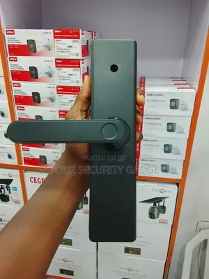 Smart Alert Hotel Door Lock System