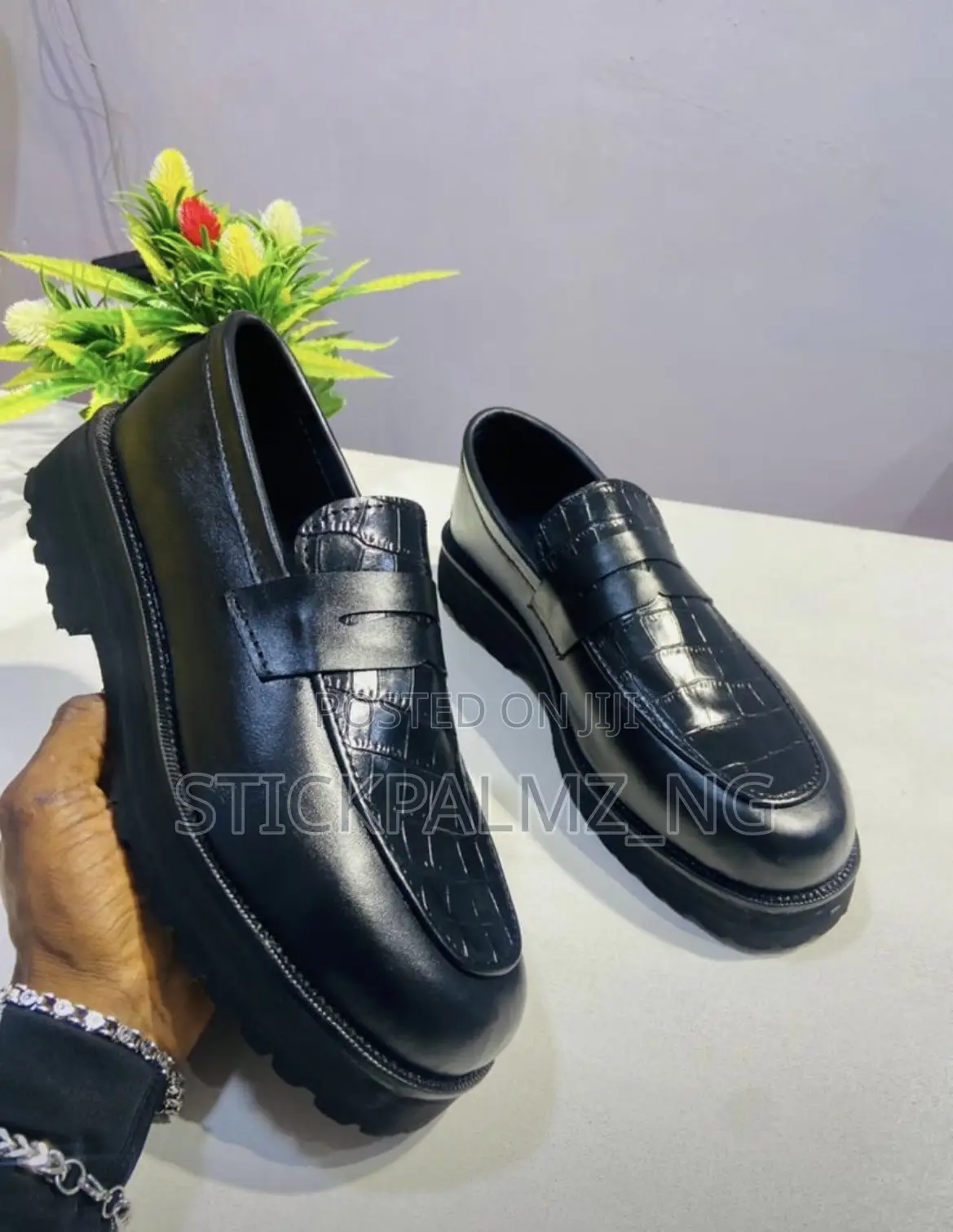Black Leather Elevated Shoe
