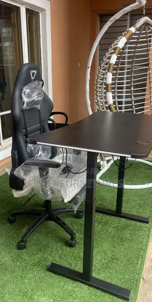Ultimate Combo 1.4m Electric Adjustable Desk + Furgle Gaming Chair
