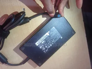 Original Hp 19.5 v 7.7a (150w)