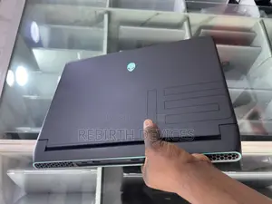 Laptop Dell Alienware M15 R6 16GB Intel Core I7 SSD 512GB