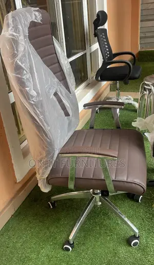 B430 Office Chair – Comfort Meets Class