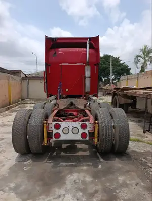 Super Clean Newly Arrived Mack Vision Cx 460 Truck Head