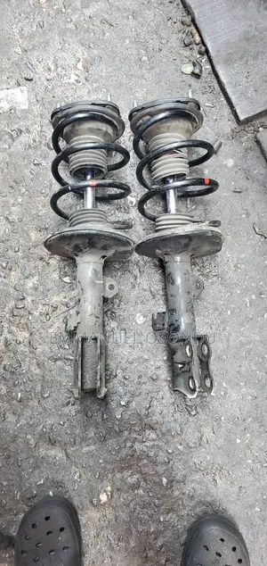 Toyota Corolla Shock 2008 to 2014