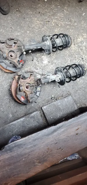Toyota Sienna Complete Shock and Hub,