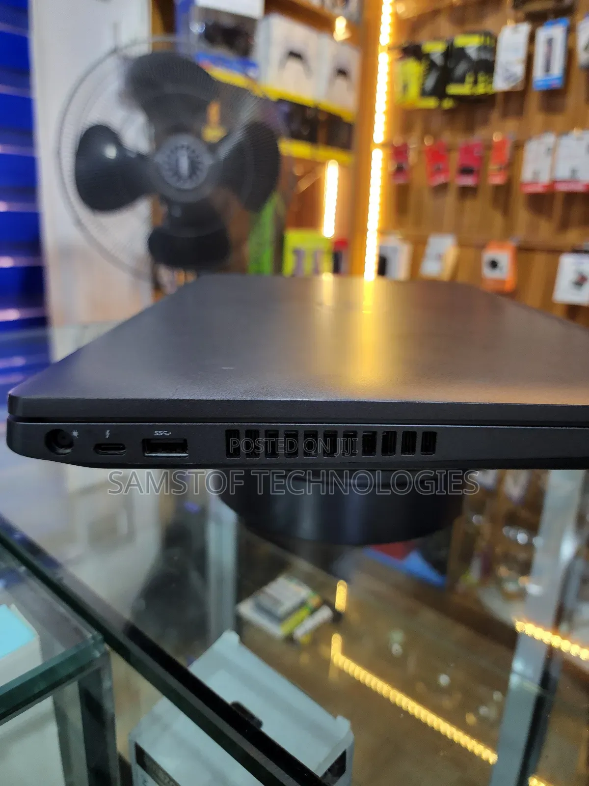 Laptop Dell Precision 3541 16GB Intel Core i5 SSD 256GB