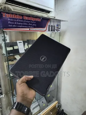 Laptop Dell Latitude 11 3190 4GB Intel Celeron SSD 128GB