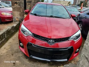 Toyota Corolla S Premium 4dr Sedan (1.8L 4cyl CVT) 2014 Red