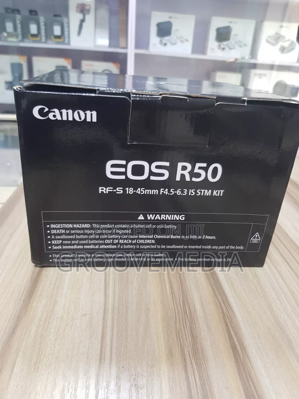 Canon Eos R50