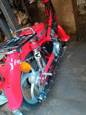 Honda CB 2020 Red