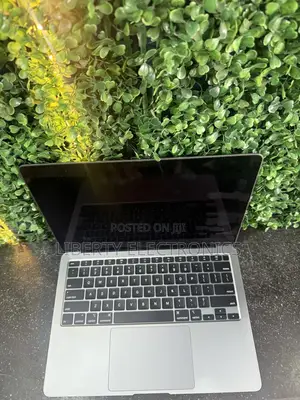 Laptop Apple MacBook Air 2020 16GB Intel Core i5 SSD 512GB