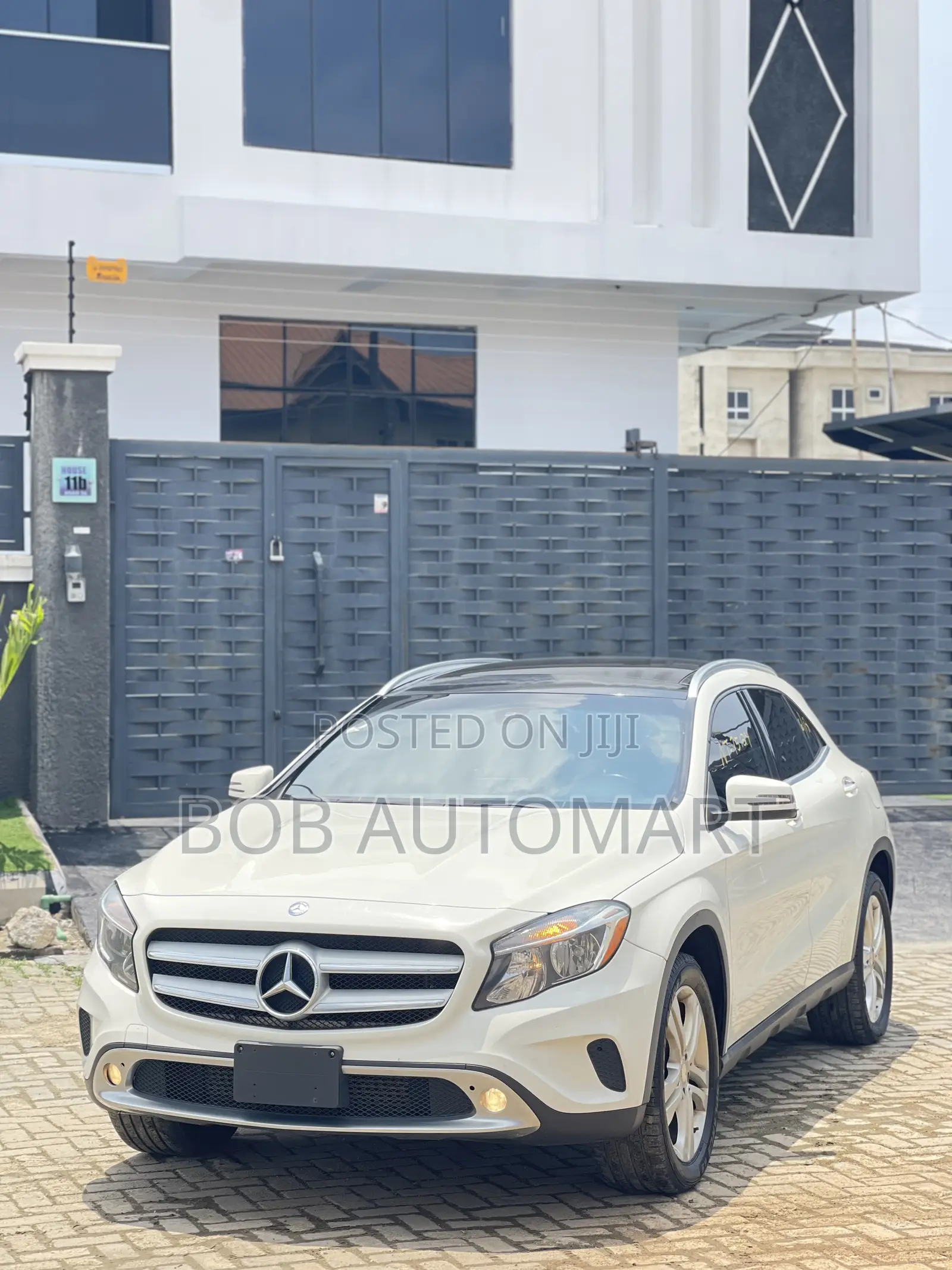 Mercedes-Benz GLA 250 2016 White