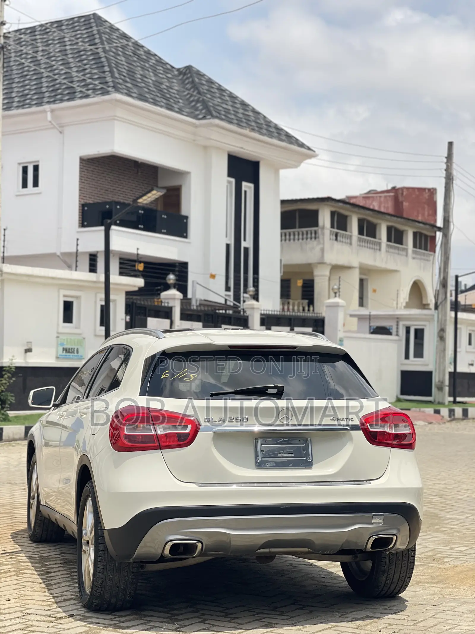 Mercedes-Benz GLA 250 2016 White