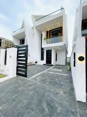 4bdrm Duplex in Lekki for sale