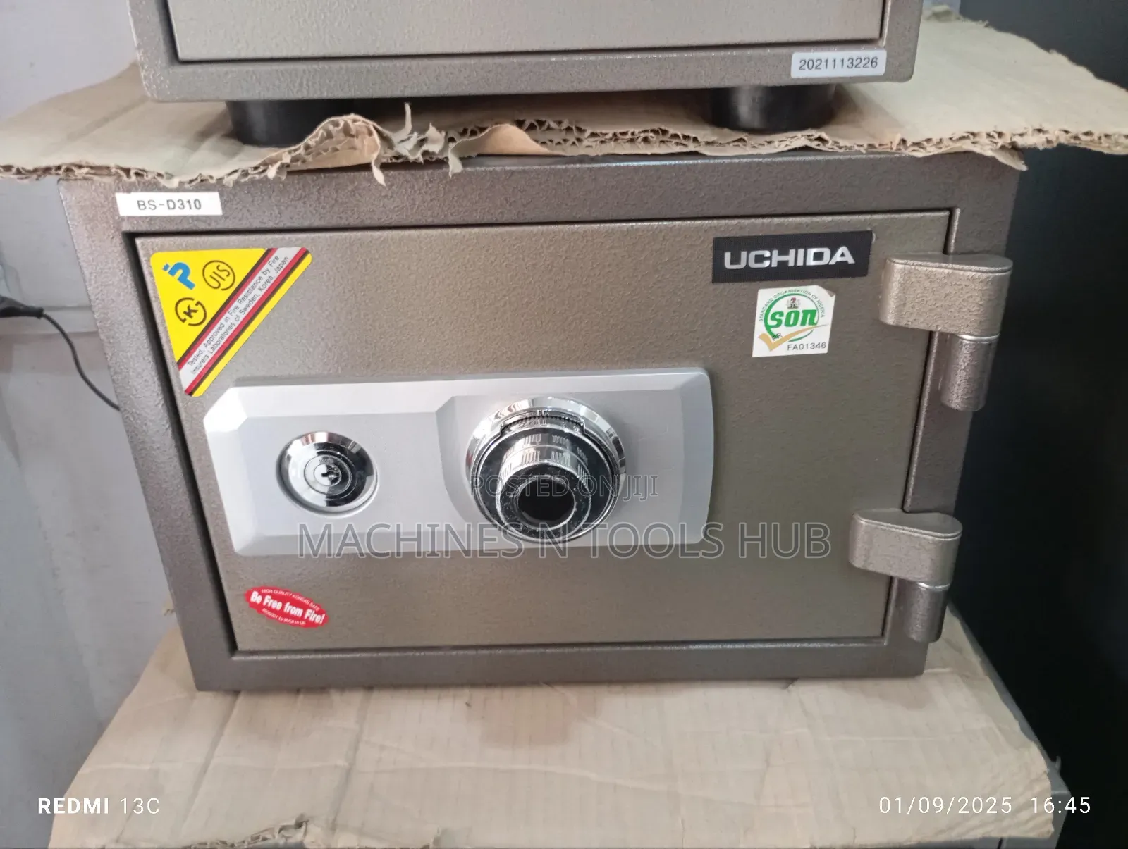 Gubabi  Fireproof Safe Uchida Bs-d310