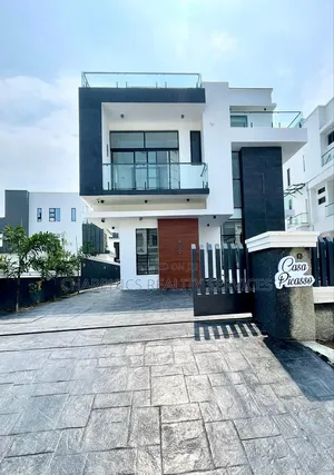 5bdrm Duplex in Lekki for sale